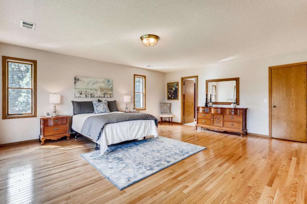 23210 Garrison Road Corcoran, MN 55340 - Photo 14 of 32 Gallery Image 14