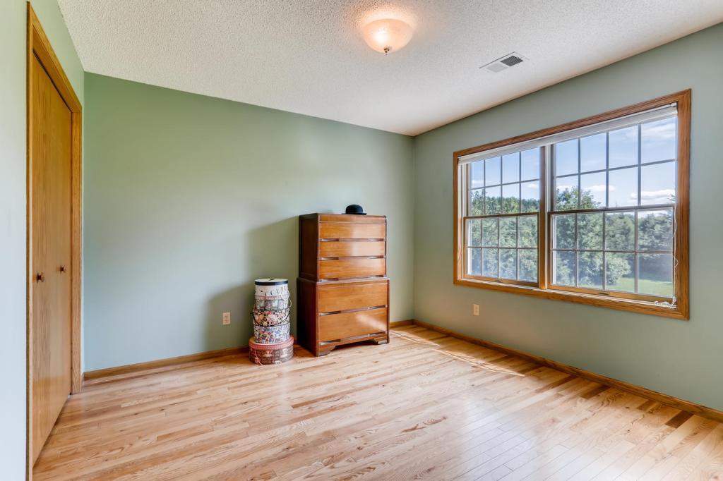 23210 Garrison Road Corcoran, MN 55340 - Photo 17 of 32 Gallery Image 17