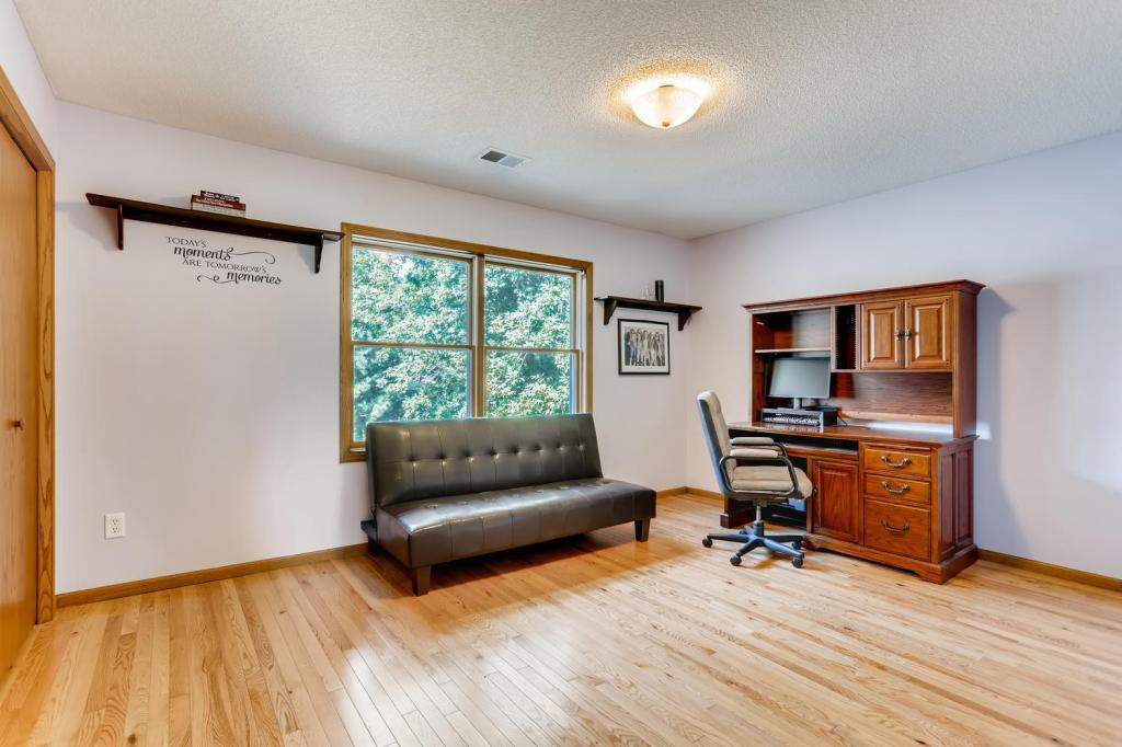 23210 Garrison Road Corcoran, MN 55340 - Photo 18 of 32 Gallery Image 18