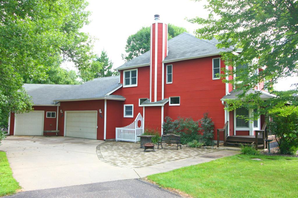 23210 Garrison Road Corcoran, MN 55340 - Photo 3 of 32 Gallery Image 3