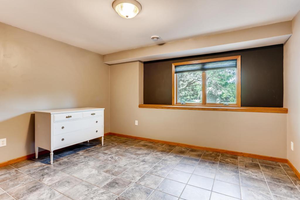23210 Garrison Road Corcoran, MN 55340 - Photo 22 of 32 Gallery Image 22