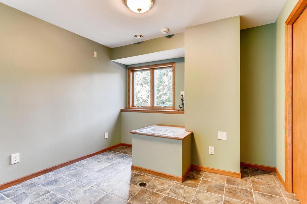 23210 Garrison Road Corcoran, MN 55340 - Photo 23 of 32 Gallery Image 23
