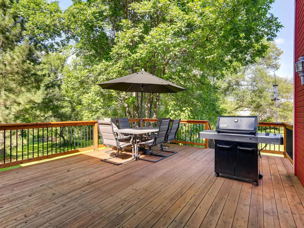 23210 Garrison Road Corcoran, MN 55340 - Photo 26 of 32 Gallery Image 26