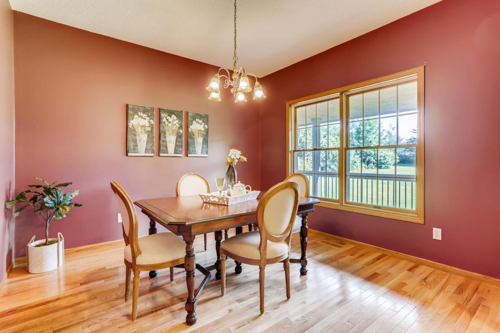 23210 Garrison Road Corcoran, MN 55340 - Photo 7 of 32 Gallery Image 7