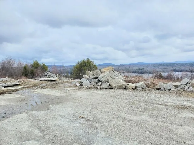 $950,000 | 259-265 Bowden Point Road, Prospect, ME 04981