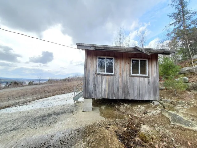 $950,000 | 259-265 Bowden Point Road, Prospect, ME 04981