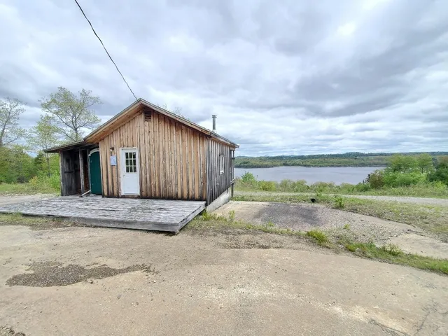 $950,000 | 259-265 Bowden Point Road, Prospect, ME 04981