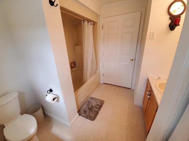 $950,000 | 259-265 Bowden Point Road, Prospect, ME 04981