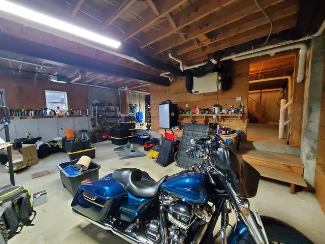 $950,000 | 259-265 Bowden Point Road, Prospect, ME 04981