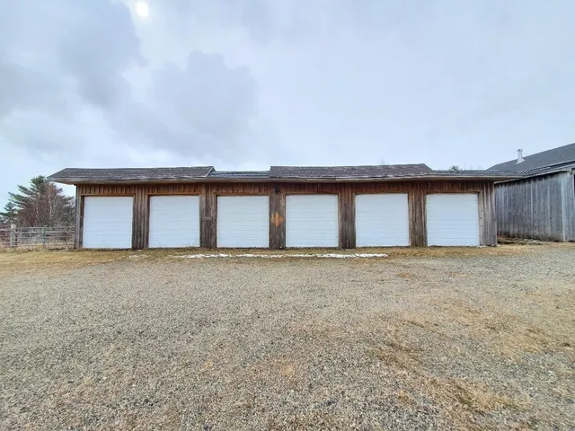 $950,000 | 259-265 Bowden Point Road, Prospect, ME 04981