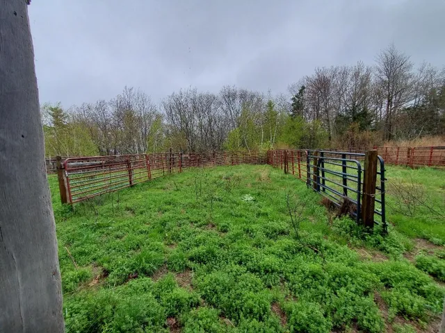 $950,000 | 259-265 Bowden Point Road, Prospect, ME 04981