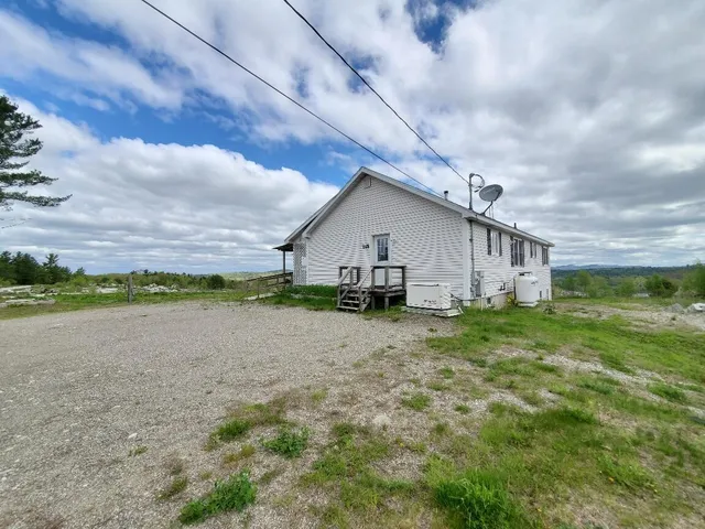 $950,000 | 259-265 Bowden Point Road, Prospect, ME 04981