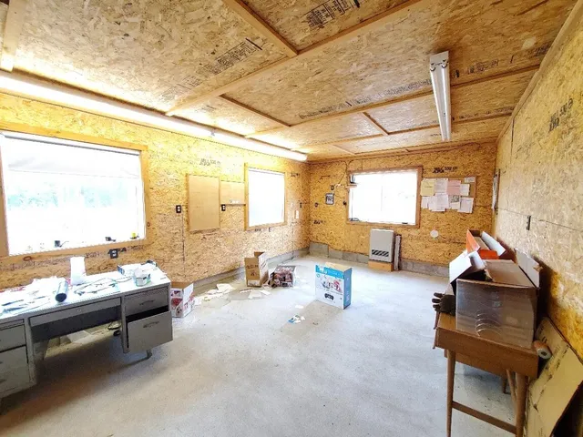 $950,000 | 259-265 Bowden Point Road, Prospect, ME 04981