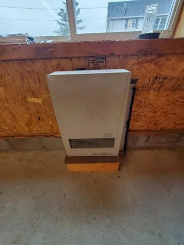 $950,000 | 259-265 Bowden Point Road, Prospect, ME 04981