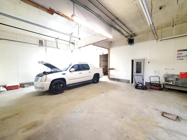 $950,000 | 259-265 Bowden Point Road, Prospect, ME 04981