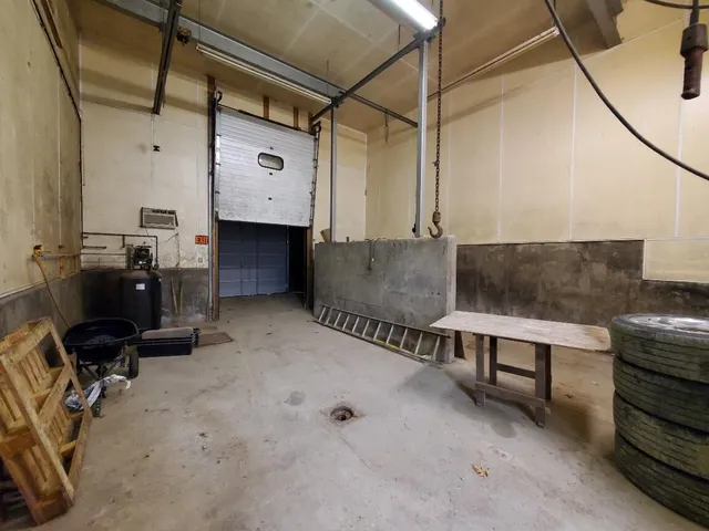 $950,000 | 259-265 Bowden Point Road, Prospect, ME 04981