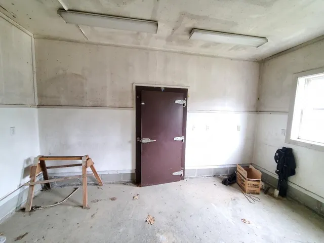 $950,000 | 259-265 Bowden Point Road, Prospect, ME 04981