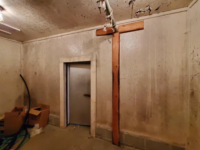 $950,000 | 259-265 Bowden Point Road, Prospect, ME 04981