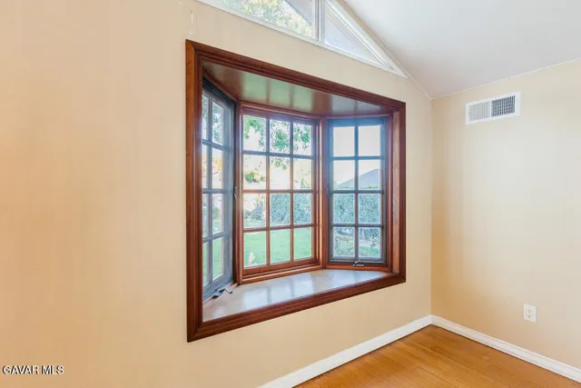 $899,000 | 23132 Posada Drive, Santa Clarita, CA 91354