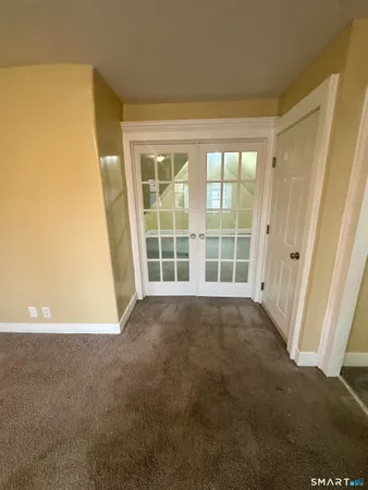 $2,800 | 134 Queen Street, Bristol, CT 06010