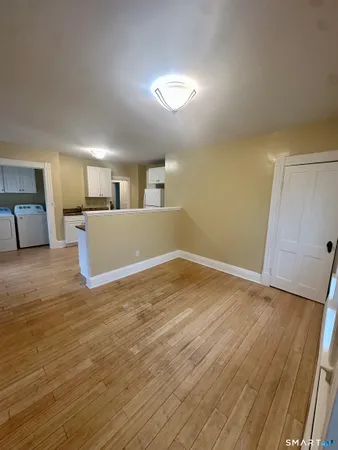 $2,800 | 134 Queen Street, Bristol, CT 06010