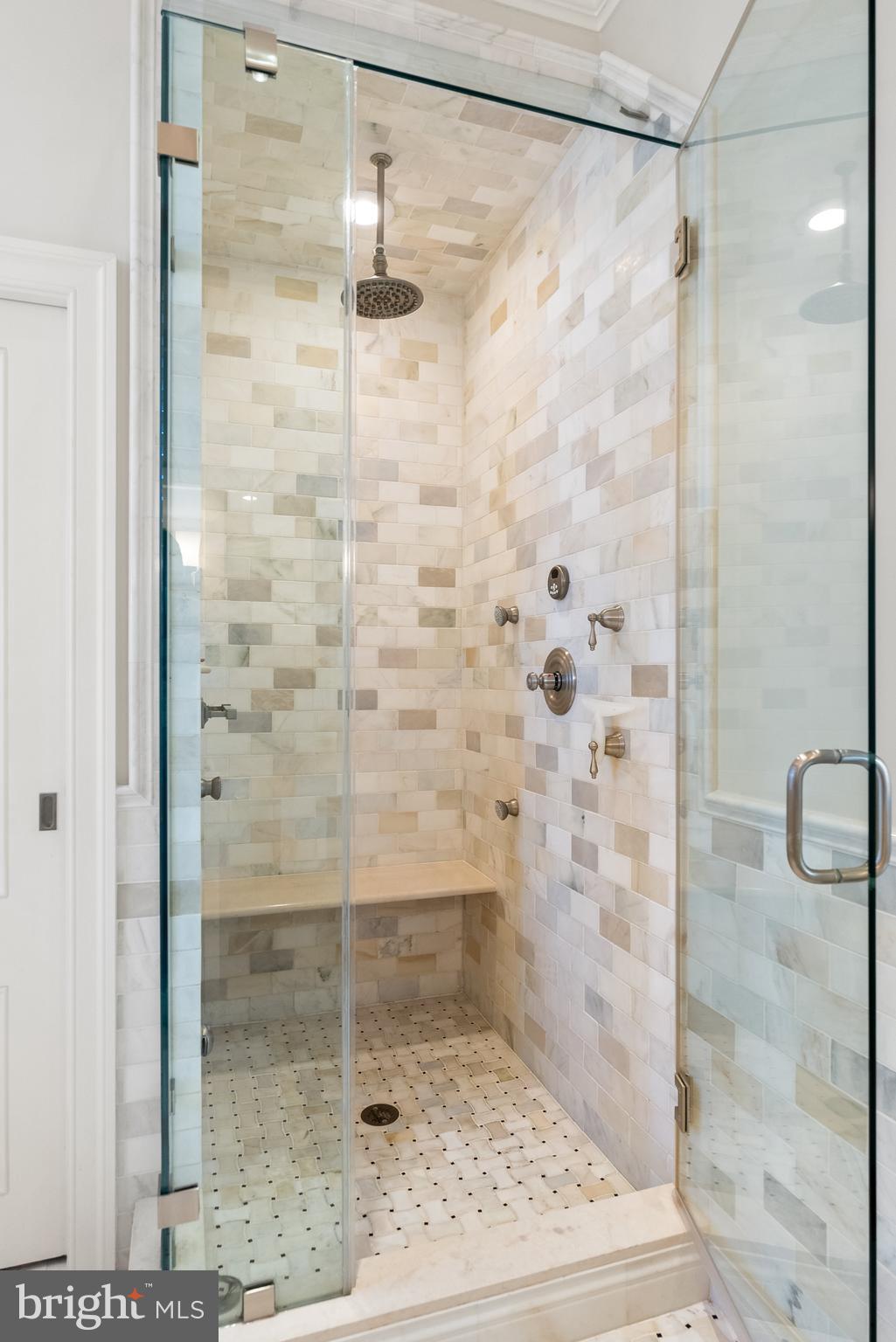 1601 28th Street Northwest Washington, DC 20007 - Photo 24 of 29 a bathroom with a shower