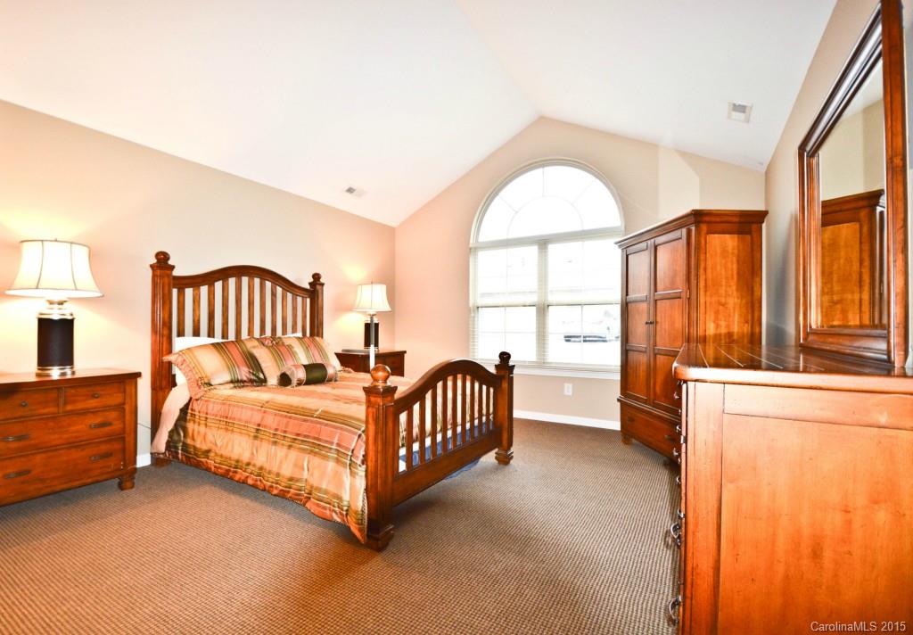 729 Ledgestone Court, Unit H Tega Cay, SC 29708 - Photo 8 of 10 Gallery Image 8