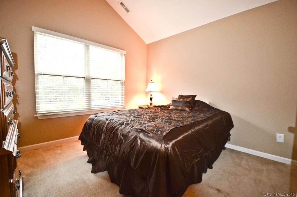 729 Ledgestone Court, Unit H Tega Cay, SC 29708 - Photo 9 of 10 Gallery Image 9