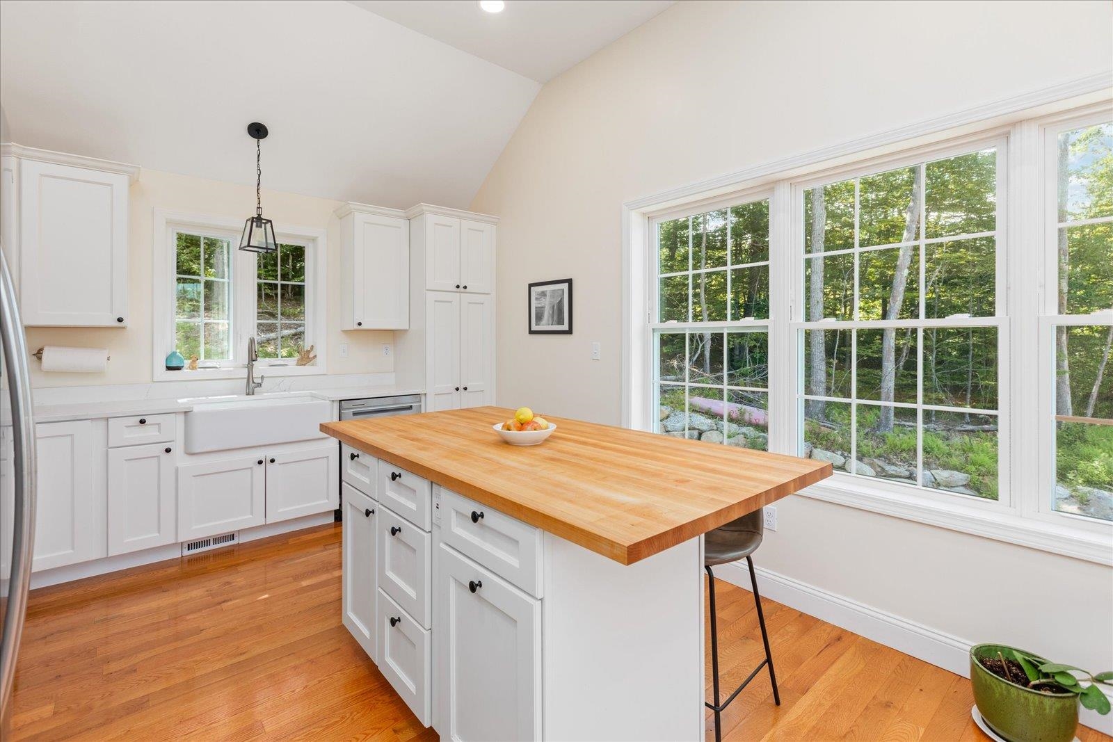 72 Chestnut Hill Road Dublin, NH 03444 - Photo 15 of 40