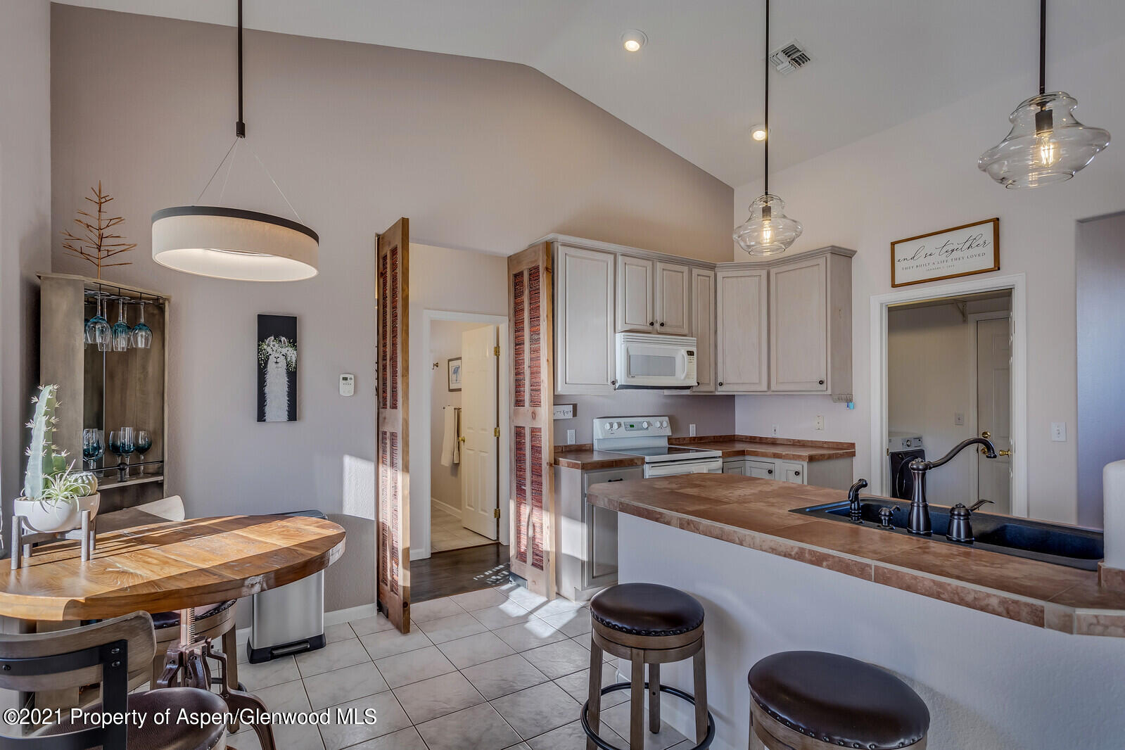 2355 Rana Road Grand Junction, CO 81507 - Photo 12 of 23 08_2355_Rana_Road_Grand_Junction_8150700