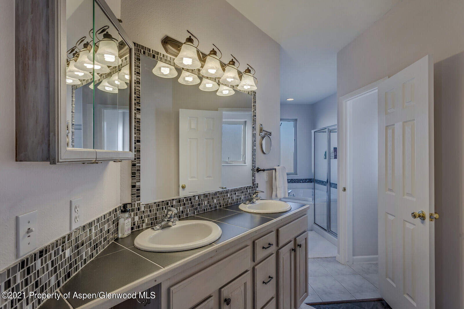 2355 Rana Road Grand Junction, CO 81507 - Photo 18 of 23 15_2355_Rana_Road_Grand_Junction_8150701