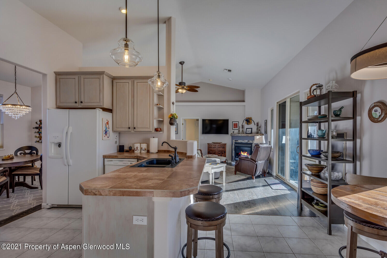 2355 Rana Road Grand Junction, CO 81507 - Photo 8 of 23 07_2355_Rana_Road_Grand_Junction_8150700