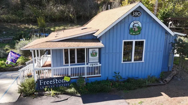 $1,249,000 | 380-378 Bohemian Highway, Sebastopol, CA 95472