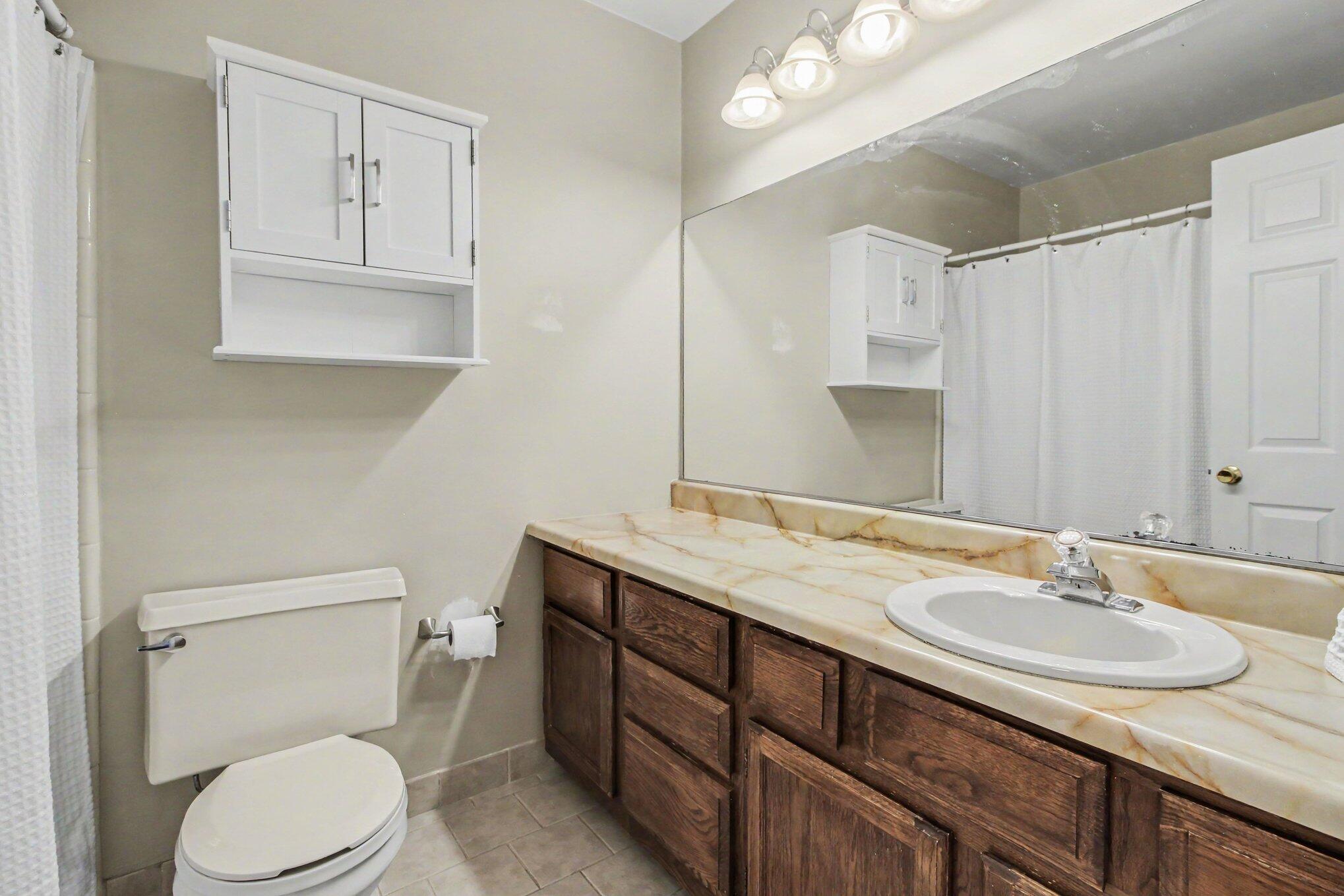 6381 Merritt Road Ypsilanti, MI 48197 - Photo 35 of 62 036_file_2542