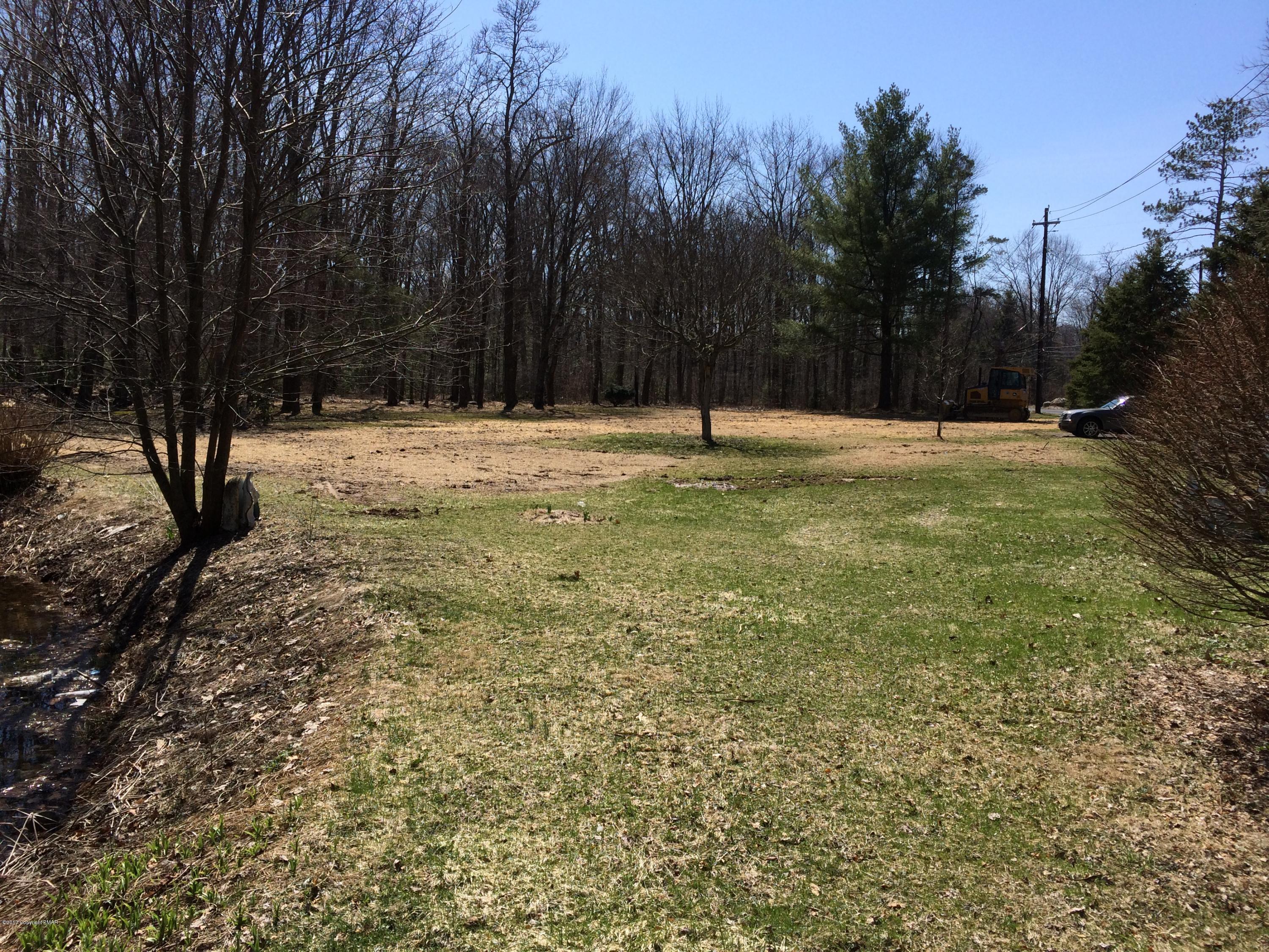 2546 Mountain Road Stroudsburg, PA 18360 - Photo 2 of 6 a view of a yard with trees