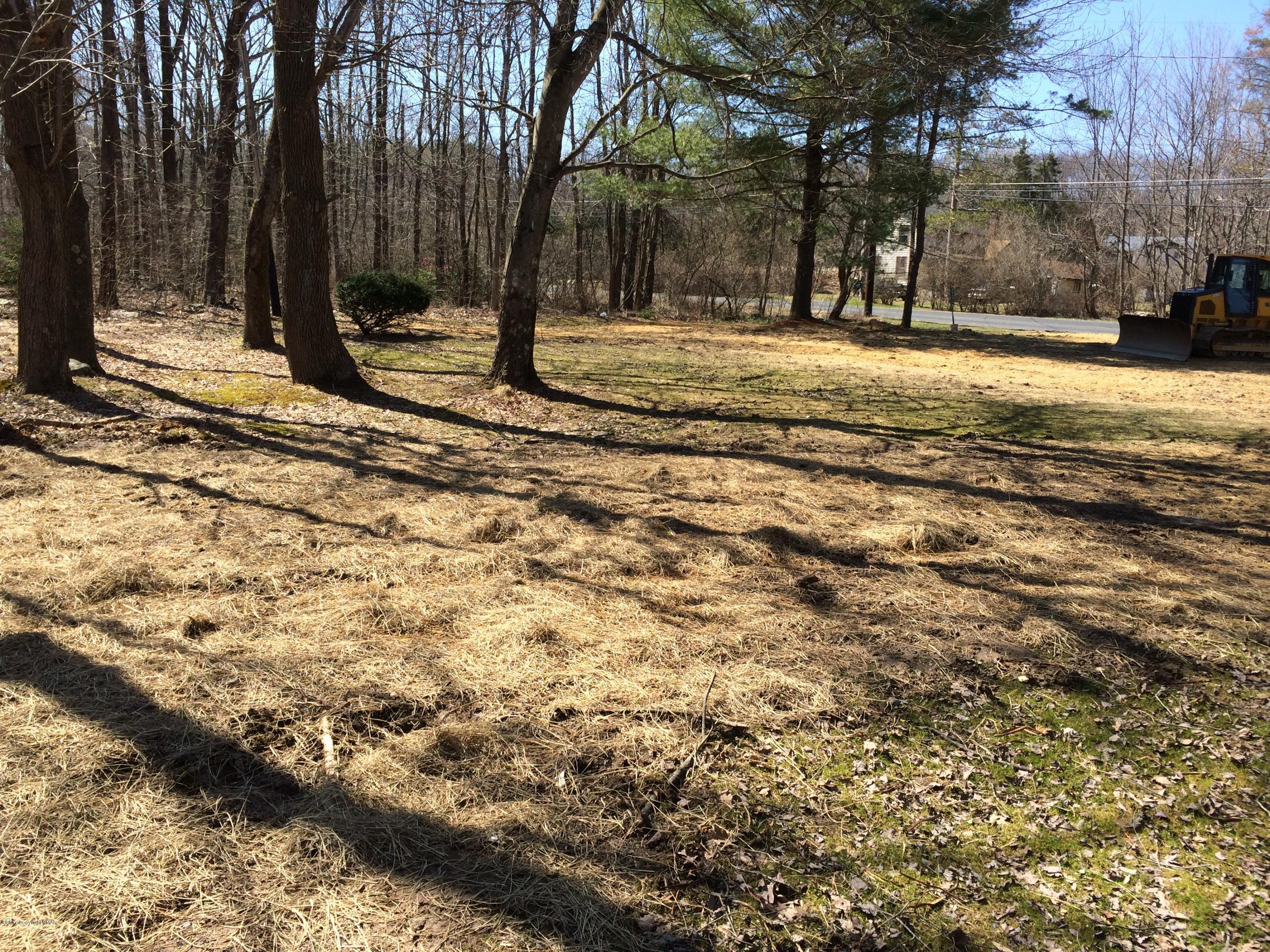 2546 Mountain Road Stroudsburg, PA 18360 - Photo 4 of 6