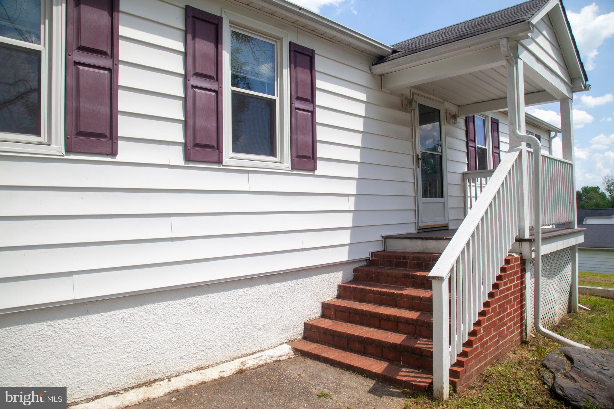 6107 Hunt Club Road Elkridge, MD 21075 - Photo 2 of 23 Gallery Image 2