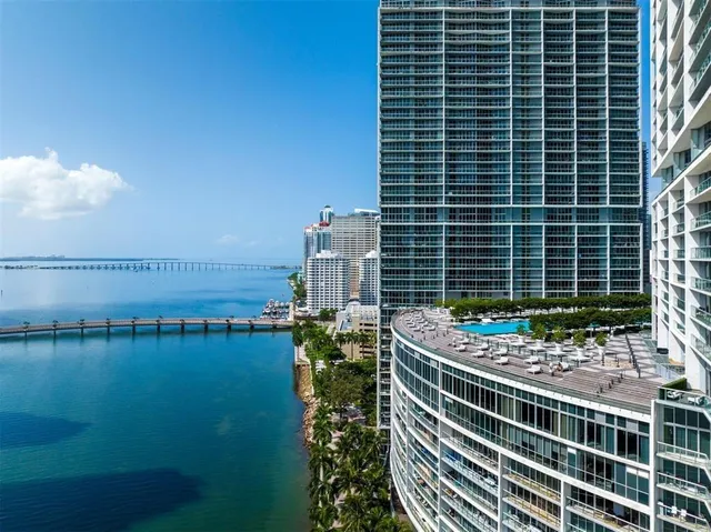$7,800 | 465 Brickell Avenue, Unit 1201, Miami, FL 33131
