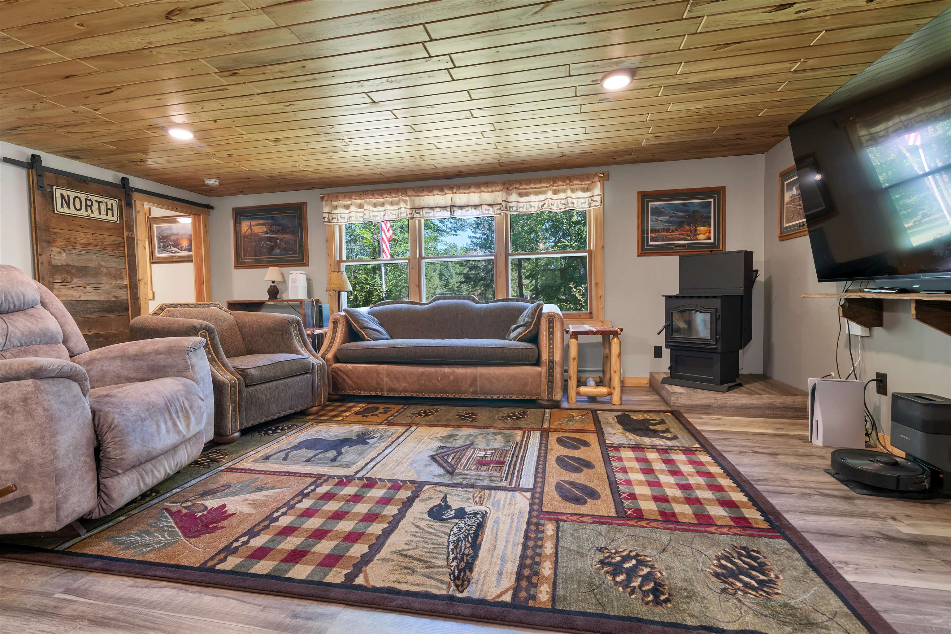 W13185 Ranch Road Crivitz, WI 54114 - Photo 5 of 46