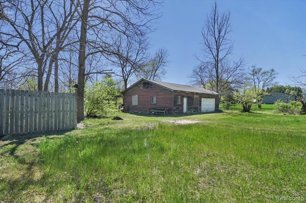 4264 Branch Road Flint, MI 48506 - Photo 19 of 30