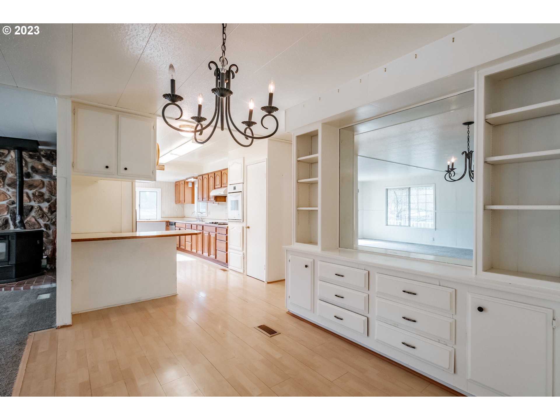 24333 Vaughn Road Veneta, OR 97487 - Photo 7 of 27 a view interior of a house and natural light