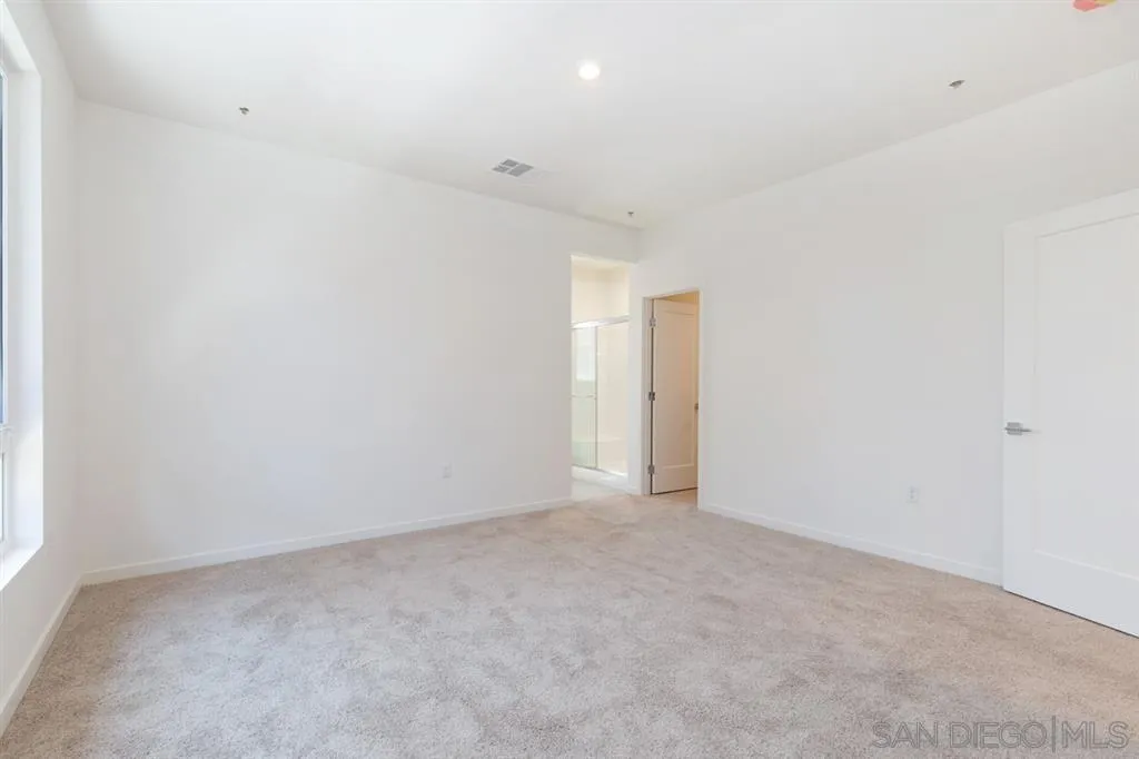 4029 Mission Inn Avenue Riverside, CA 92501 - Photo 20 of 25 a view of an empty room