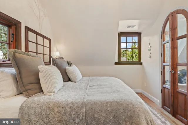 $8,900 | 3409 15th Street North, Arlington, VA 22201