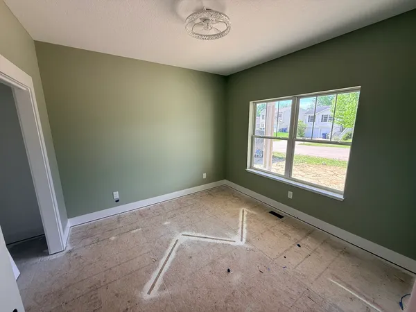 $400,000 | 3406 Covington Drive, Davenport, IA 52806