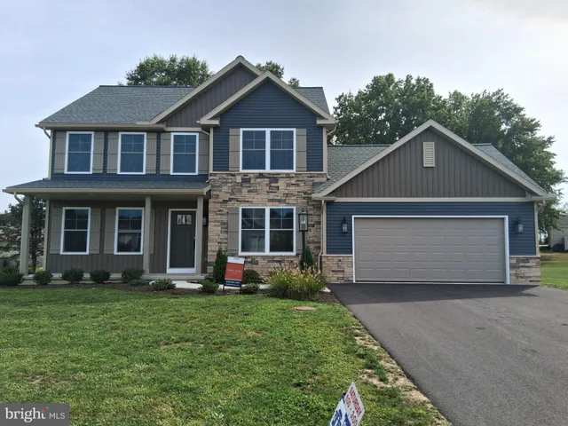 $489,000 | 594 Augusta Drive, Selinsgrove, PA 17870