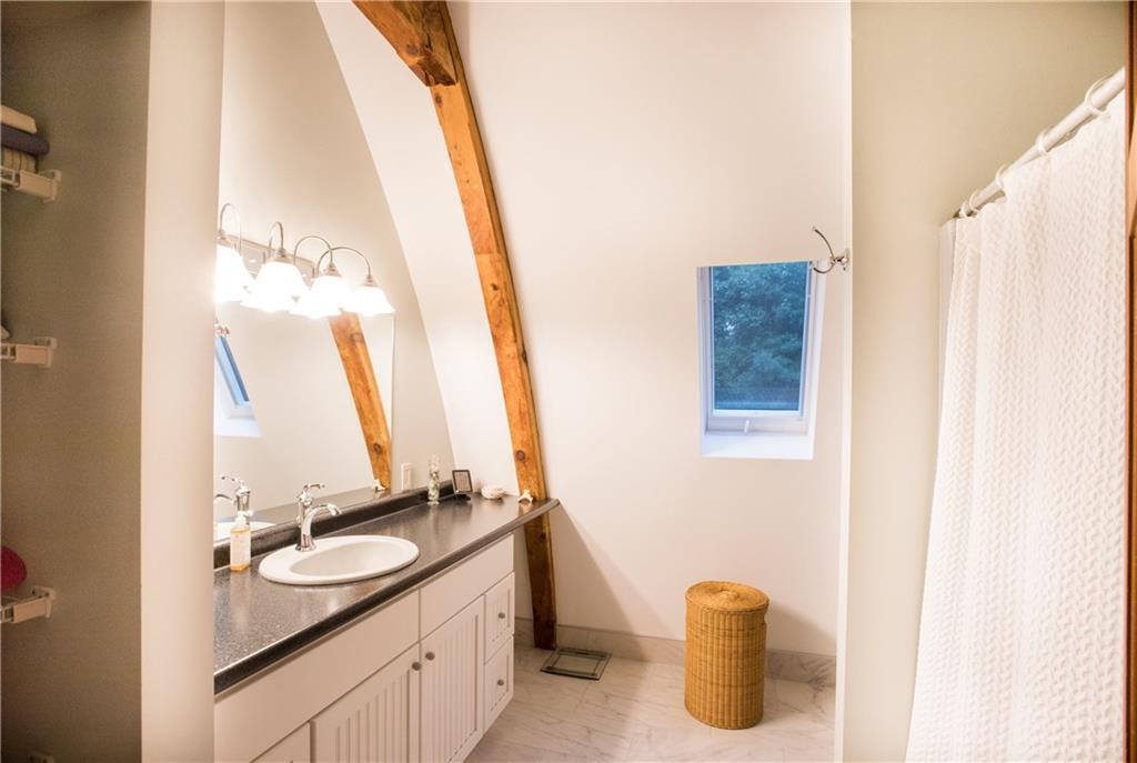 43 Abbey Road York, ME 03909 - Photo 29 of 35 The upstairs, shared bath.