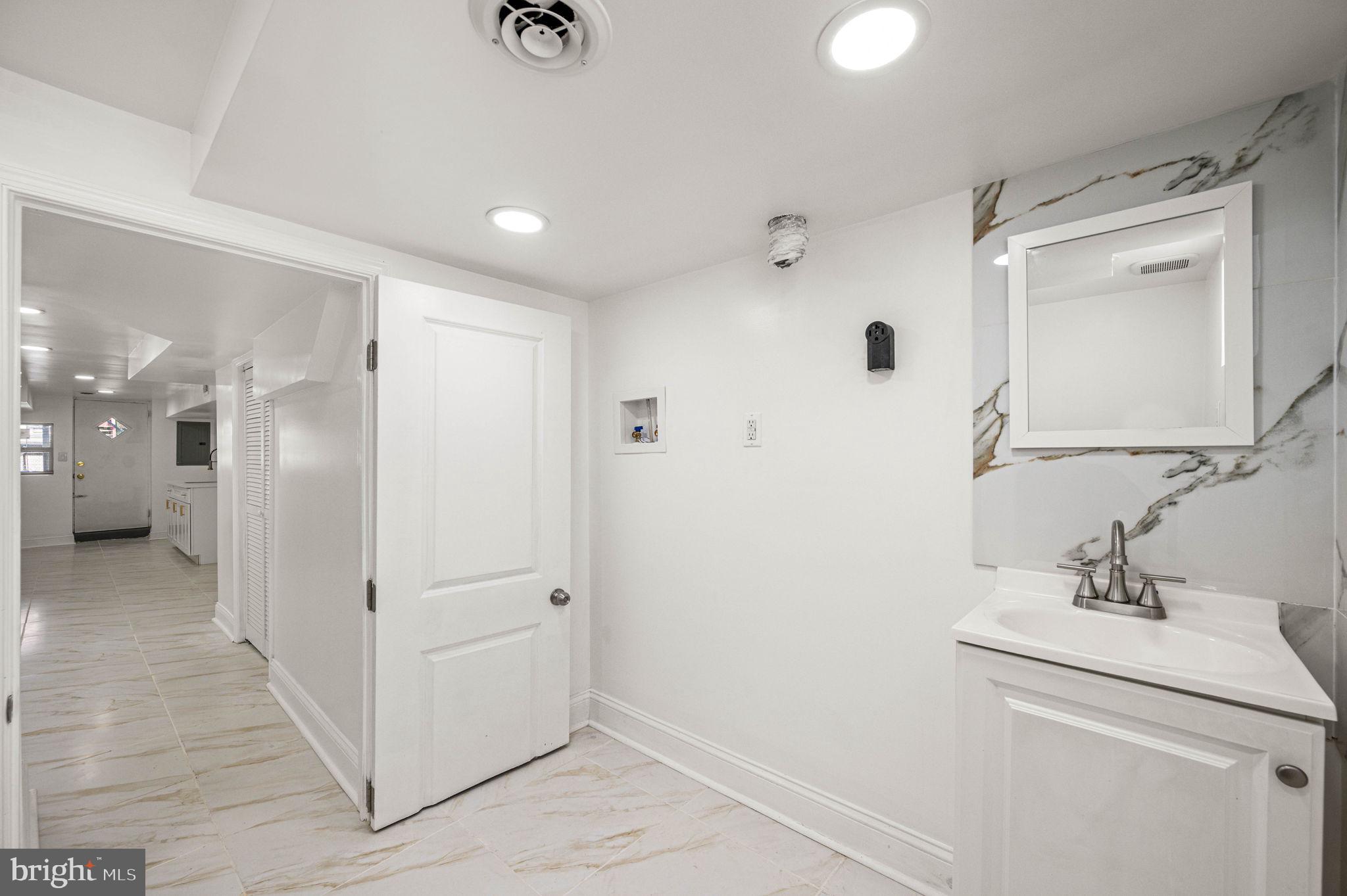 24 Sunshine Road Upper Darby, PA 19082 - Photo 29 of 35 Gallery Image 29