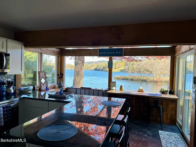 $3,000 | 210 Shore Road, Richmond, MA 01201