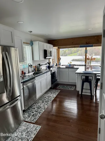 $3,000 | 210 Shore Road, Richmond, MA 01201