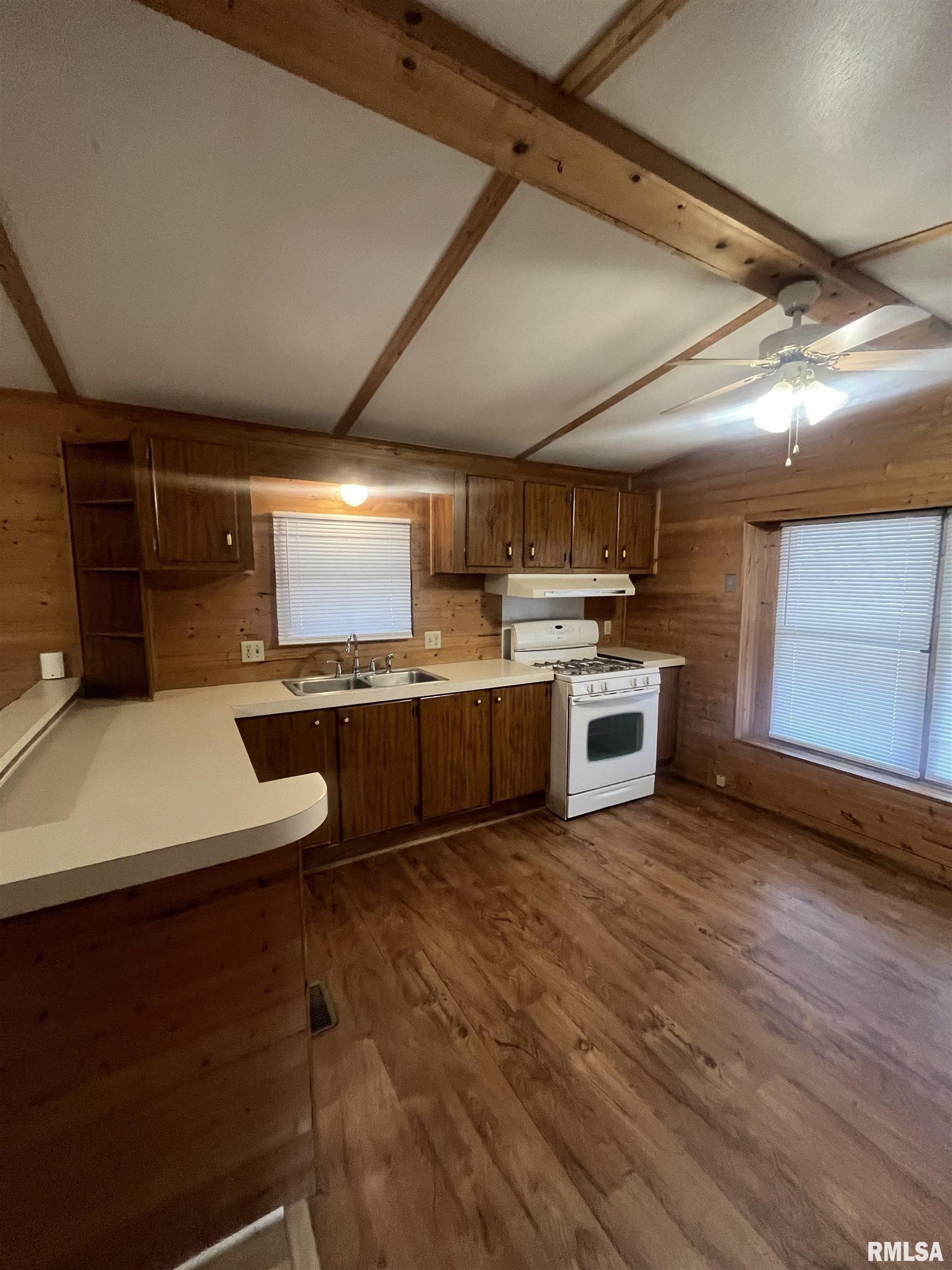 2800 Ridge Avenue, Unit 125 Springfield, IL 62702 - Photo 3 of 9